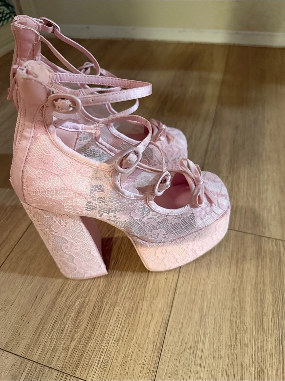 Sugar Thrillz Pink Lace Platform Mary Jane Pumps
